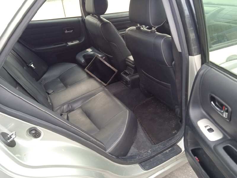 lexus is200 (gxe10) del año 2004