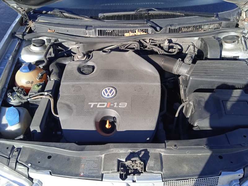 volkswagen golf iv berlina (1j1) del año 2002