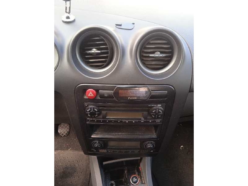 seat ibiza (6l1) del año 2006