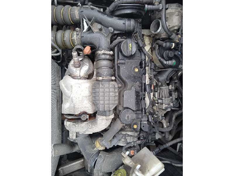 peugeot 5008 del año 2013