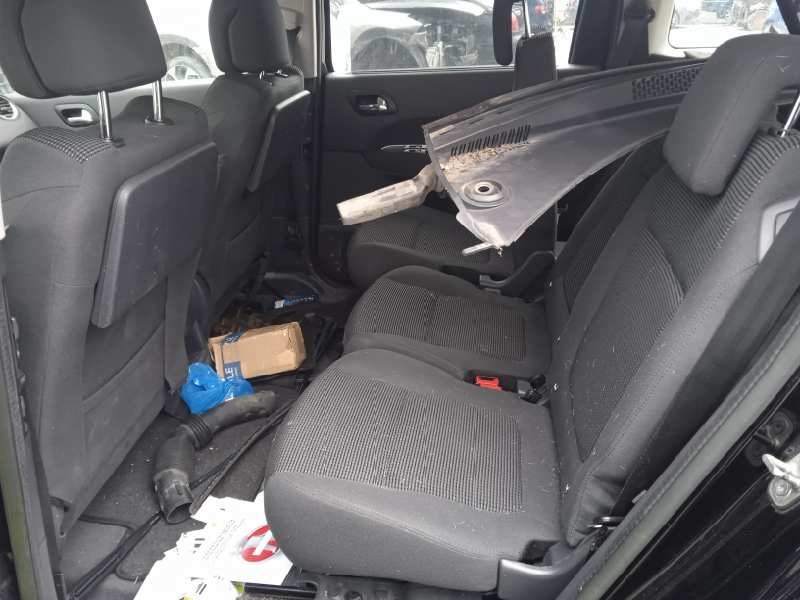 peugeot 5008 del año 2013