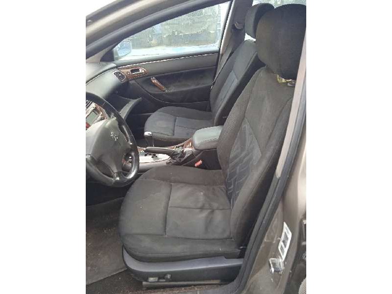 peugeot 607 (s1) del año 2004