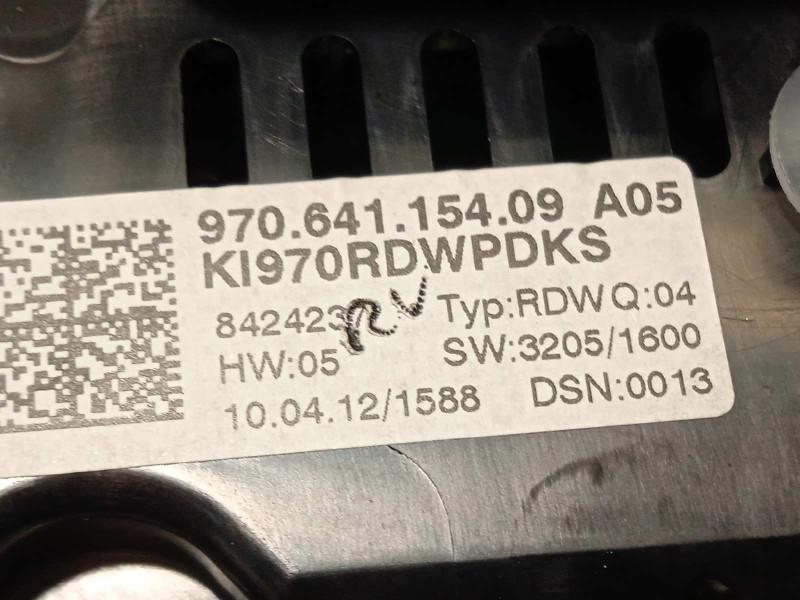 Recambio de cuadro instrumentos para porsche panamera 4 s referencia OEM IAM 97064115409  97064115409A05