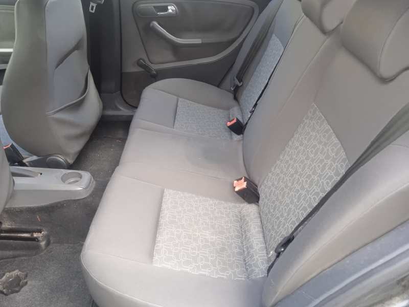 seat ibiza (6l1) del año 2006