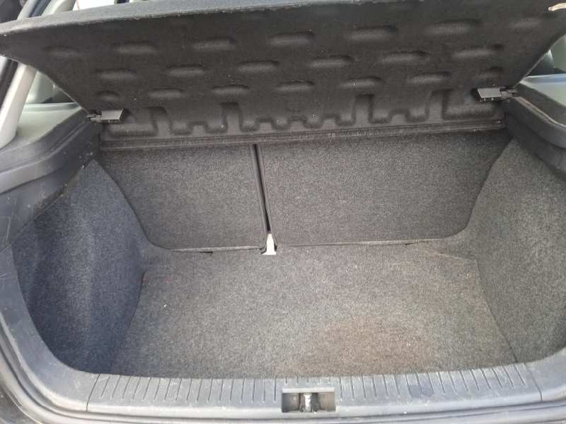 seat ibiza (6l1) del año 2006