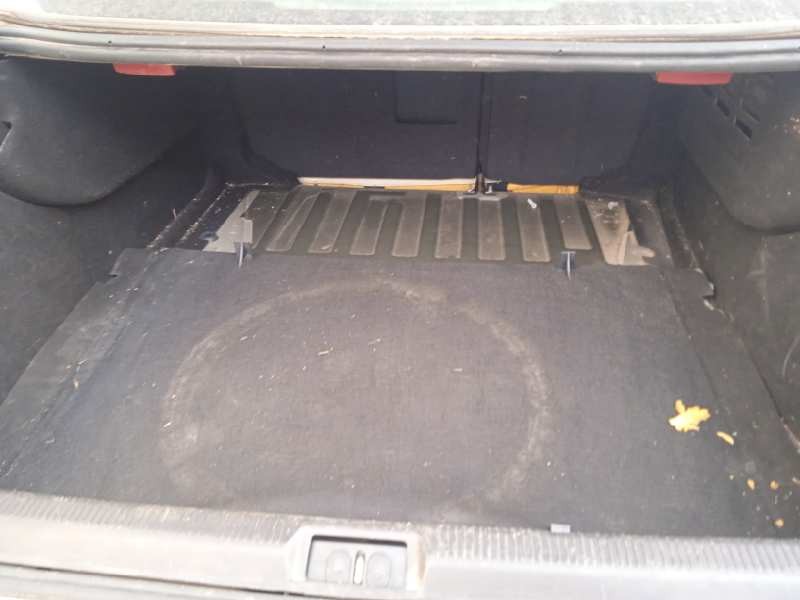 peugeot 607 (s1) del año 2004