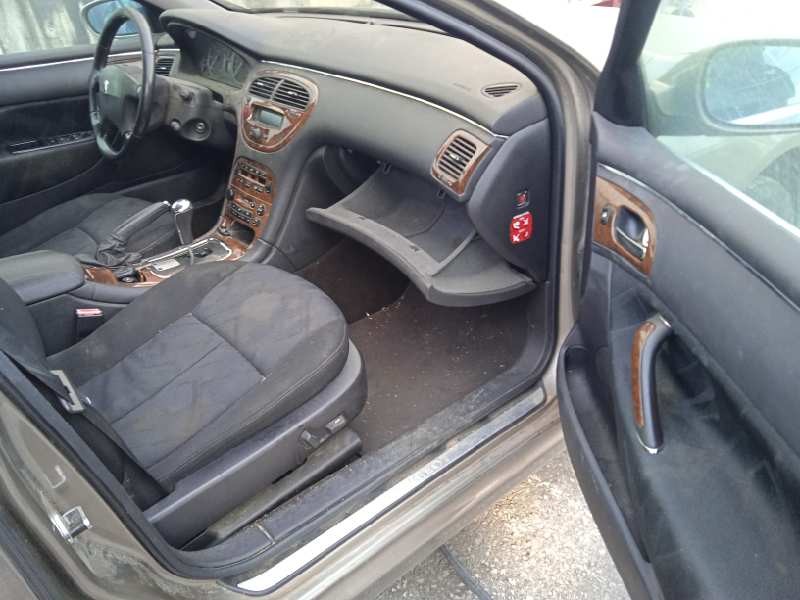 peugeot 607 (s1) del año 2004