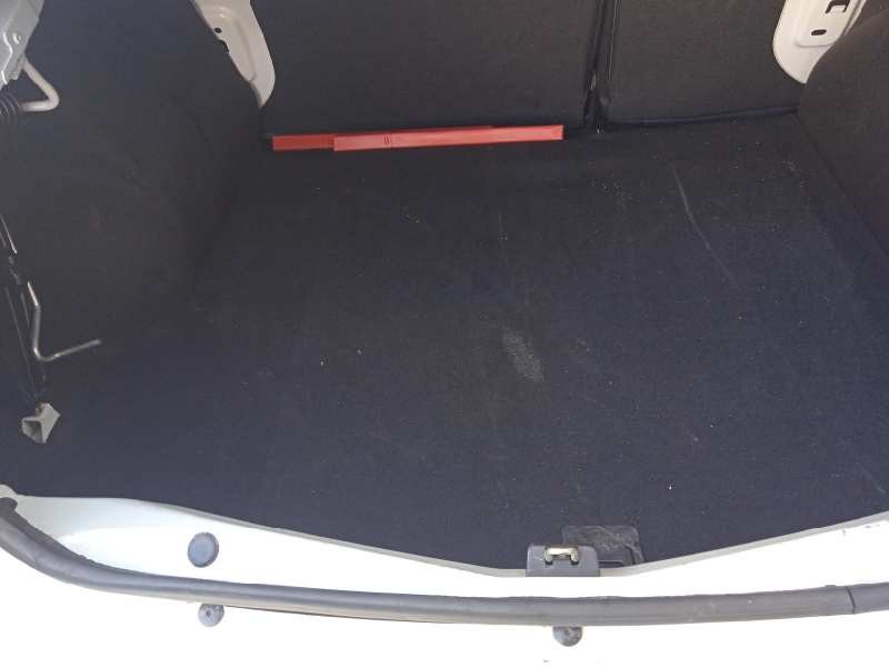 dacia logan ii del año 2013