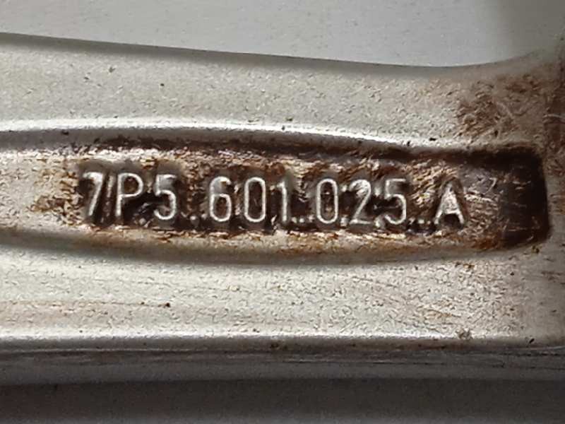 Recambio de llanta para porsche cayenne (typ 92aa) referencia OEM IAM 7P5601025A 95836213800 958362138009A1