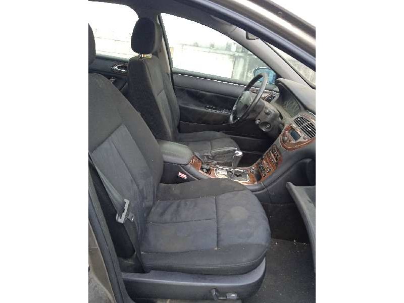 peugeot 607 (s1) del año 2004