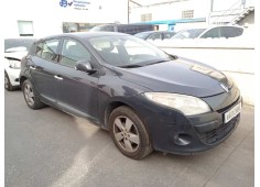 renault megane iii berlina 5 p del año 2010