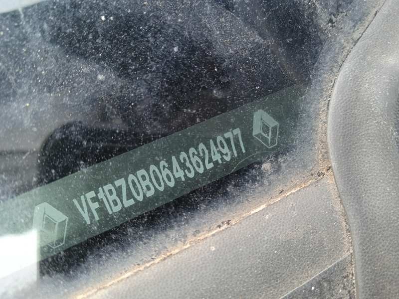 renault megane iii berlina 5 p del año 2010