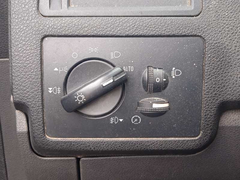 ford focus c-max (cap) del año 2004