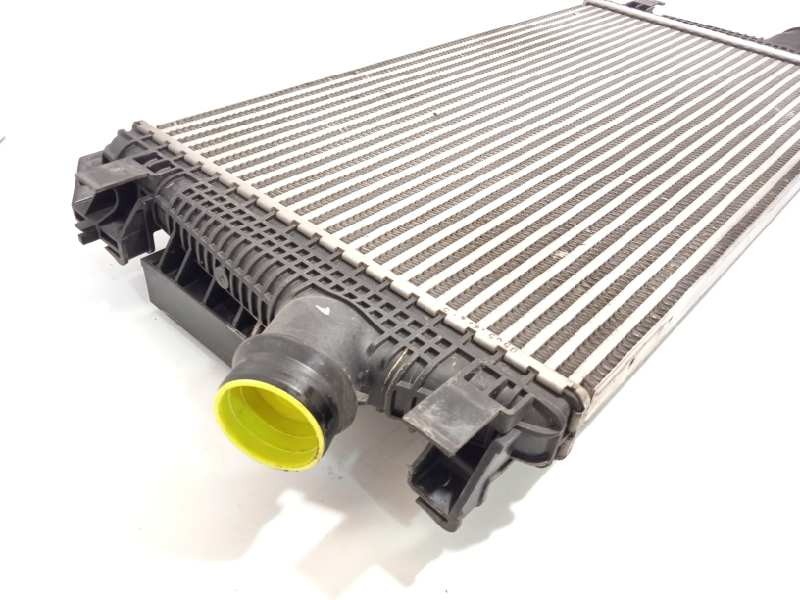 Recambio de intercooler para opel astra j lim. 1.6 cdti dpf referencia OEM IAM 13267647  