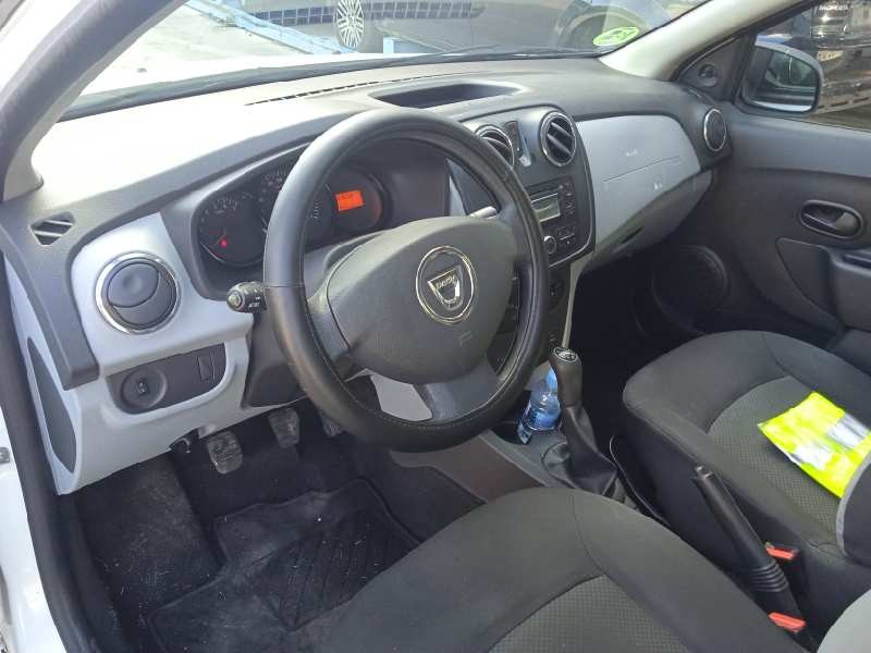 dacia logan ii del año 2013