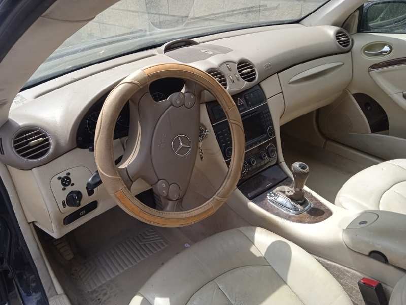 mercedes-benz clase clk (w209) coupe del año 2006