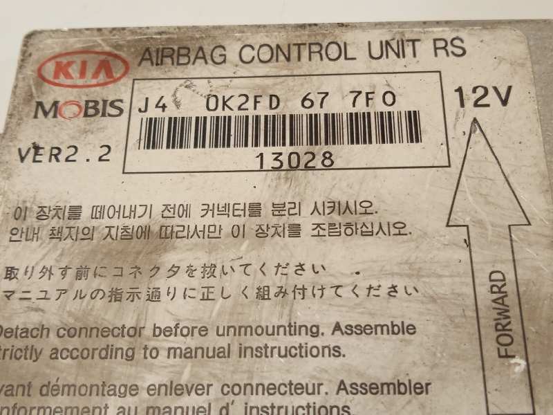 Recambio de centralita airbag para kia carens 2.0 turbodiesel cat referencia OEM IAM 0K2FD677F0  