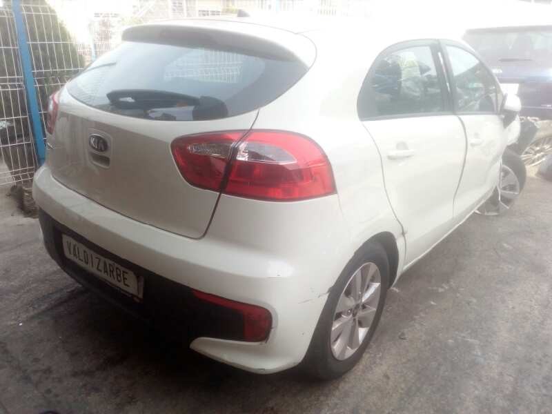 kia rio del año 2016