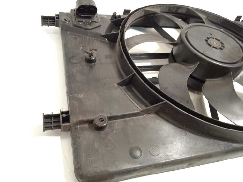 Recambio de electroventilador para opel astra j lim. 1.6 cdti dpf referencia OEM IAM 13427182  