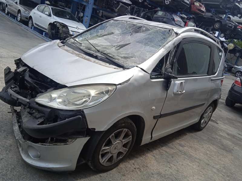 peugeot 1007 del año 2005