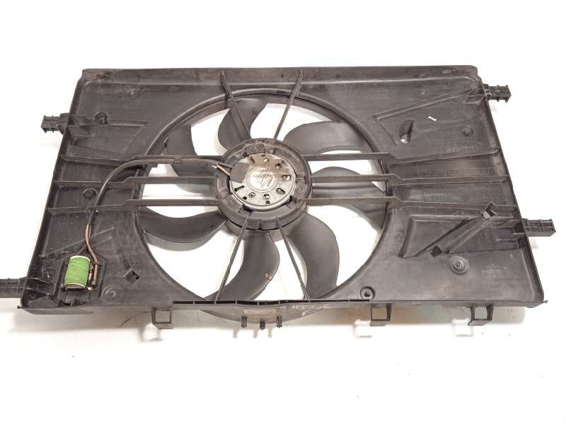 Recambio de electroventilador para opel astra j lim. 1.6 cdti dpf referencia OEM IAM 13427182  