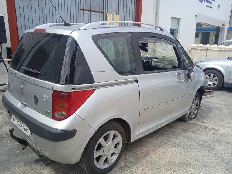 peugeot 1007 del año 2005
