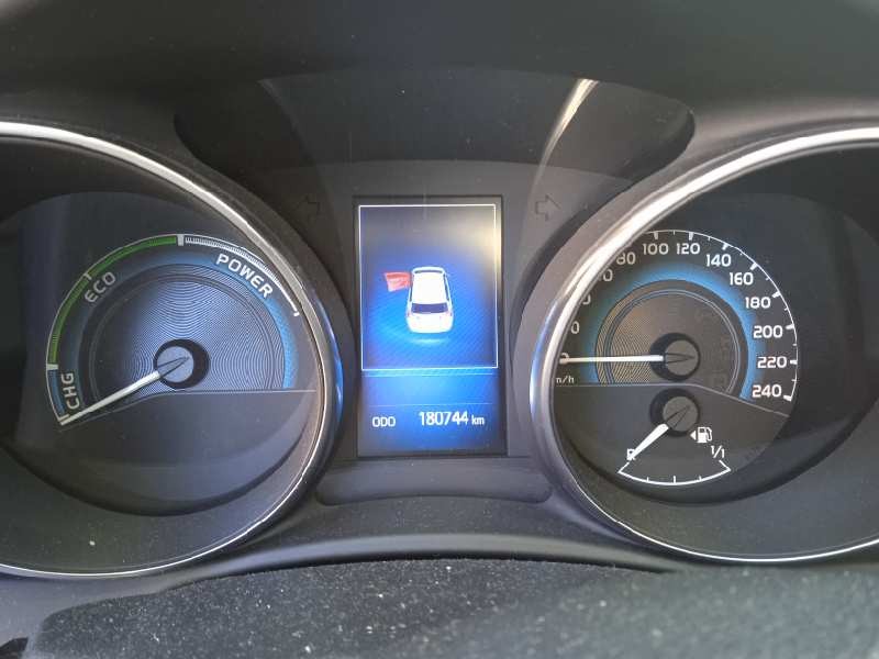 toyota auris del año 2017