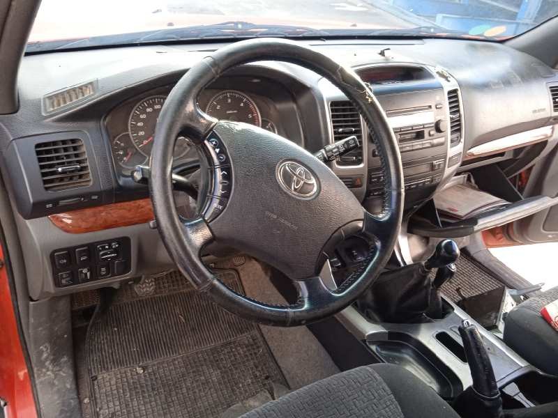 toyota land cruiser (j12) del año 2009