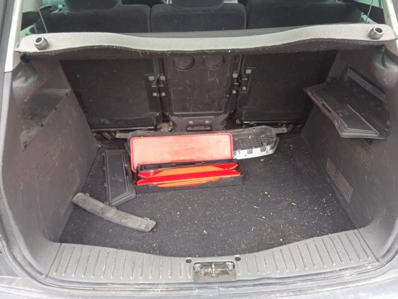 ford focus c-max (cap) del año 2004