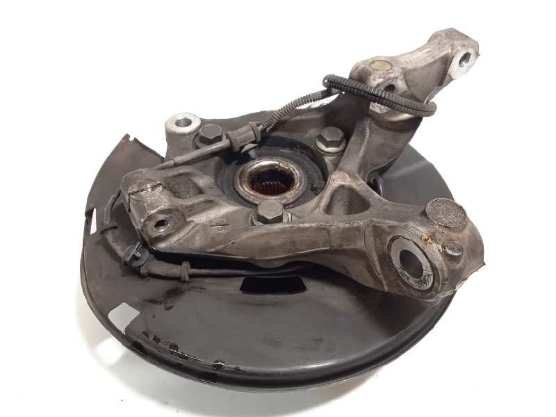 Recambio de mangueta delantera derecha para opel astra j lim. 1.6 cdti dpf referencia OEM IAM 13319483  