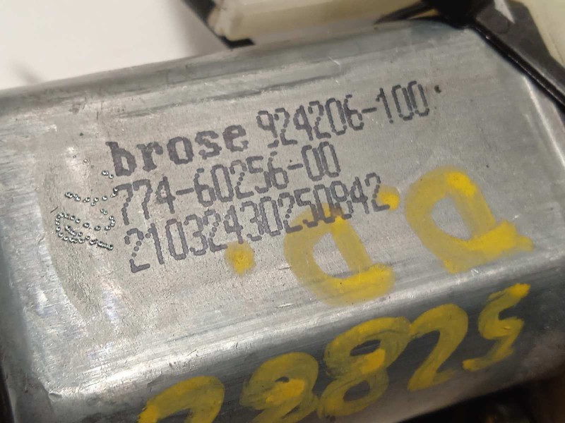 Recambio de elevalunas delantero derecho para porsche panamera 4 s referencia OEM IAM 924206100 97062410201 7746025600