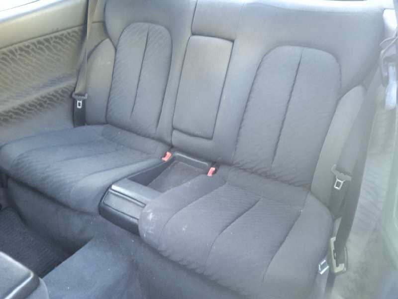 mercedes-benz clase clk (w208) coupe del año 1998