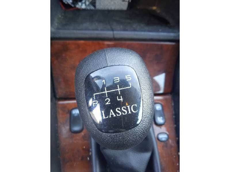 mercedes-benz clase clk (w208) coupe del año 1998