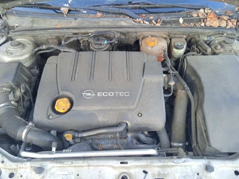 opel vectra c berlina del año 2007
