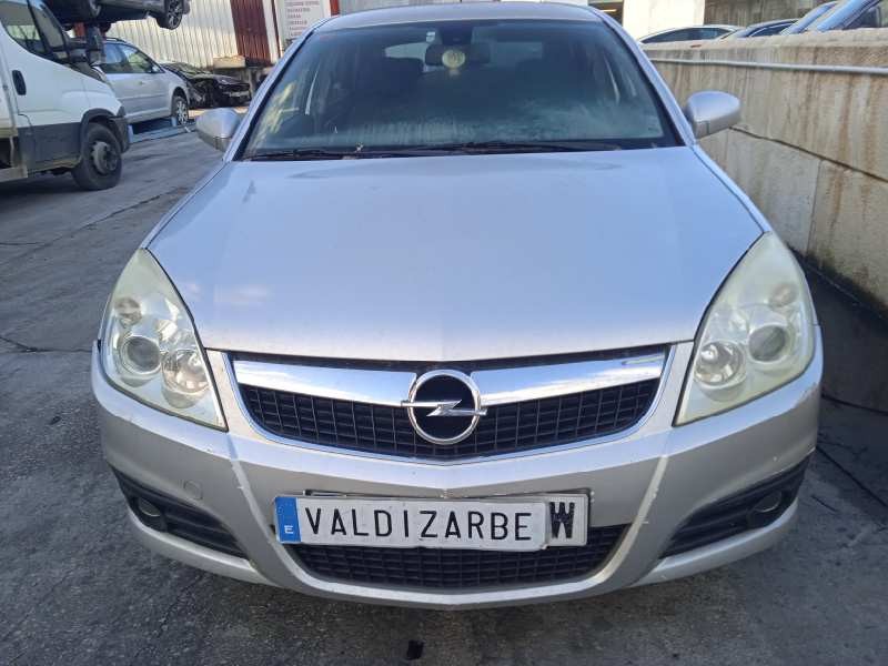 opel vectra c berlina del año 2007