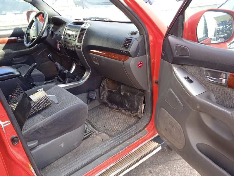 toyota land cruiser (j12) del año 2009