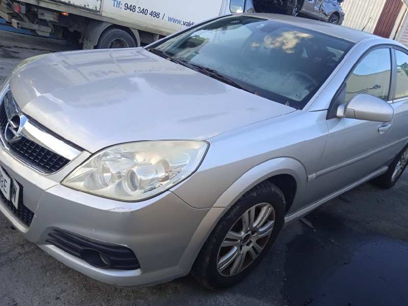 opel vectra c berlina del año 2007