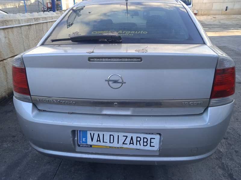 opel vectra c berlina del año 2007