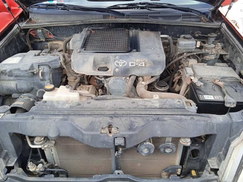 toyota land cruiser (j12) del año 2009