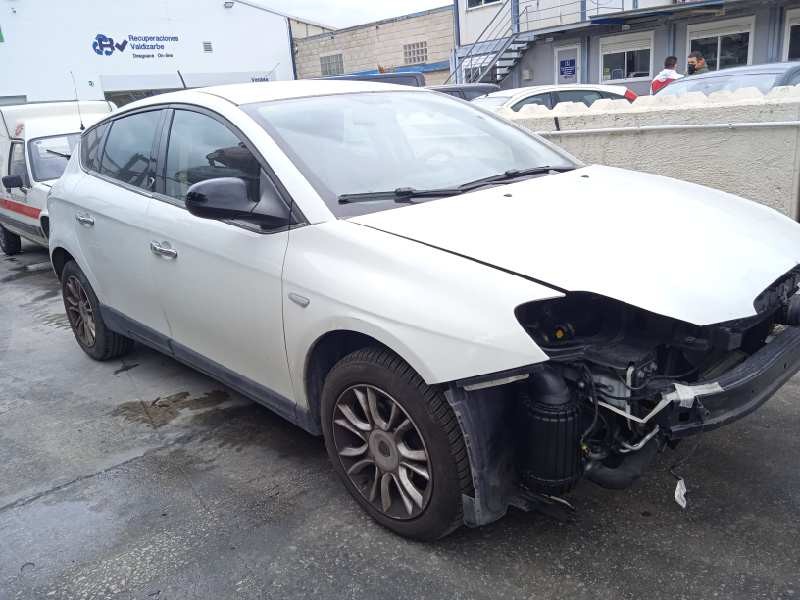 lancia delta (181) del año 2011