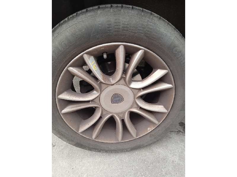 lancia delta (181) del año 2011