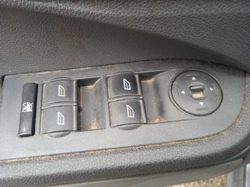 ford focus c-max (cap) del año 2004