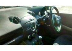 mazda 2 lim. (de) del año 2010 2