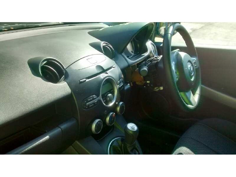 mazda 2 lim. (de) del año 2010