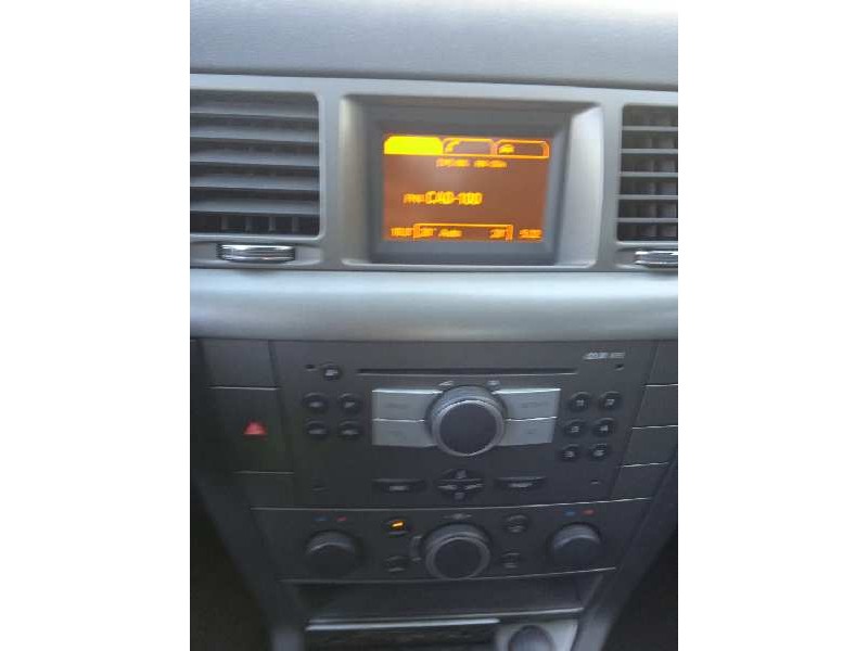 opel vectra c berlina del año 2007