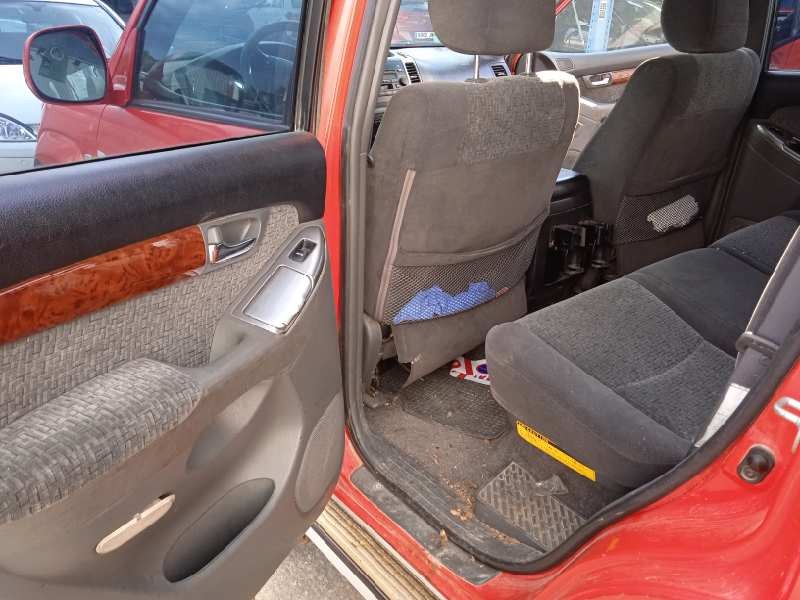 toyota land cruiser (j12) del año 2009