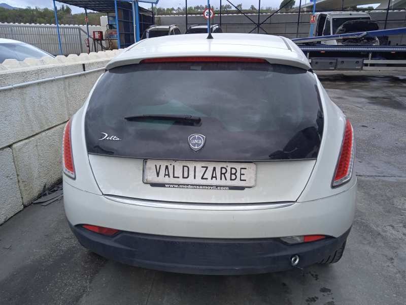 lancia delta (181) del año 2011