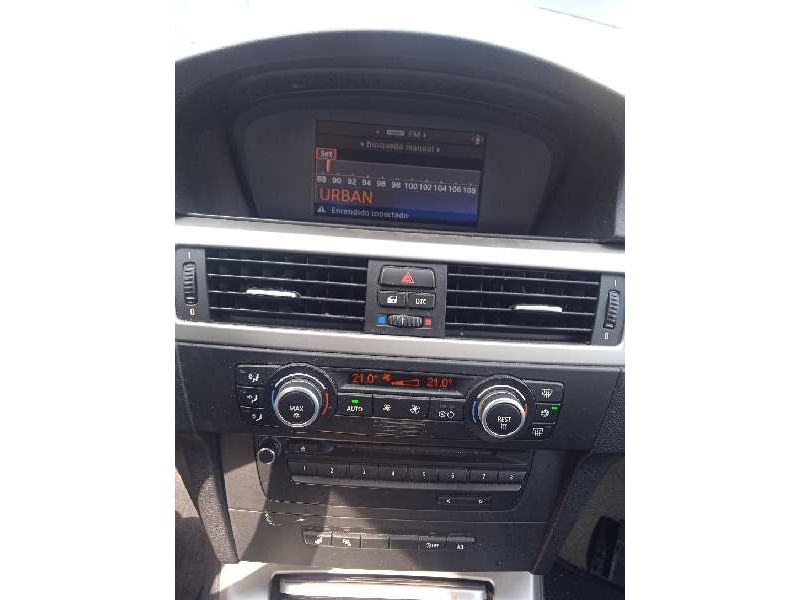 bmw serie 3 berlina (e90) del año 2012