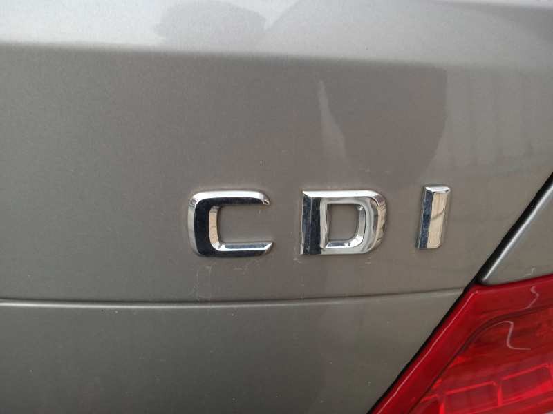 mercedes-benz clase c (w204) berlina del año 2007