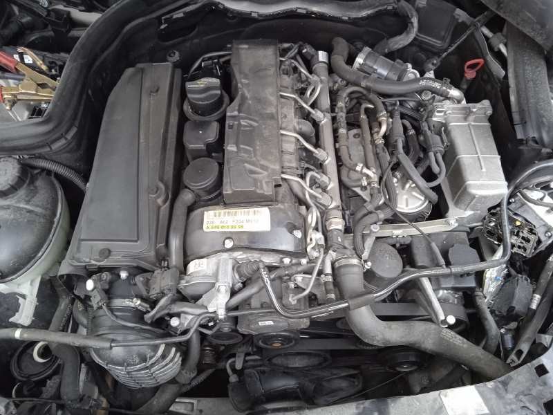 mercedes-benz clase c (w204) berlina del año 2007